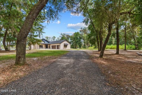 3012 Paradise Lakes Rd, Chipley, FL, 32428-3585 | Card Image