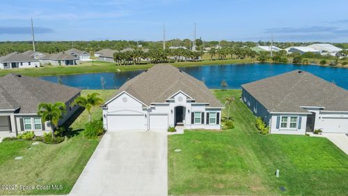 4418 Lago Vista Dr, Micco, FL, 32976-8115 | Card Image