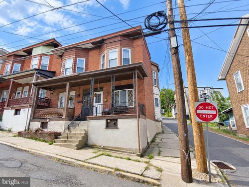 305 S 2nd Street, POTTSVILLE, PA, 17901 | Card Image