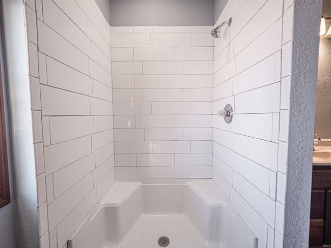10707 N Jones Gap Rd, House other with 3 bedrooms, 3 bathrooms and null parking in Edwardsport IN | Image 25