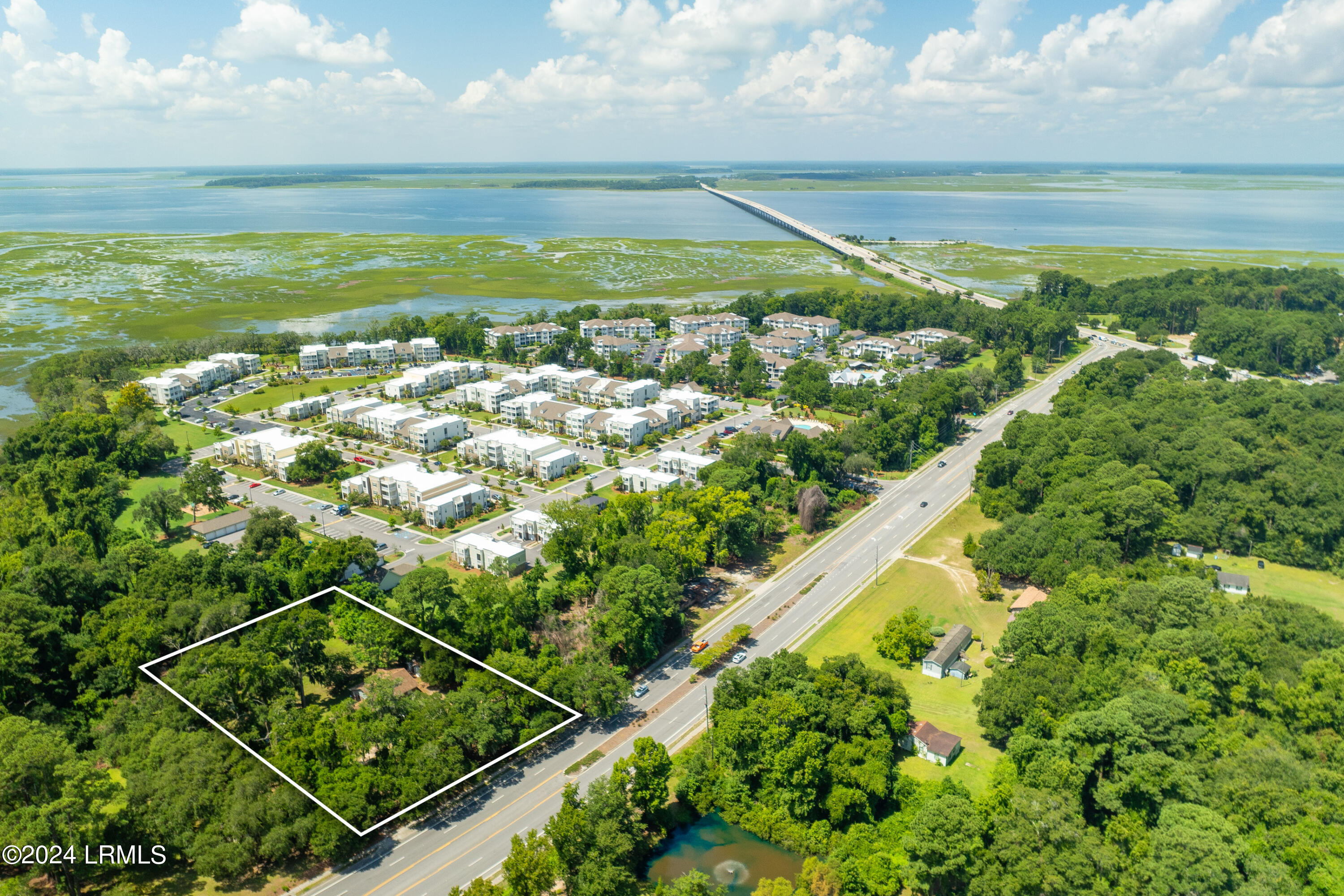 Savannah Hwy, Port Royal, SC 29935