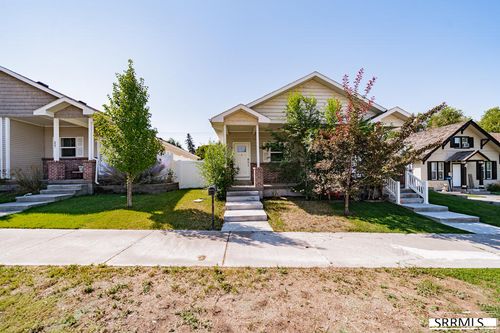 259 W 20th St, Idaho Falls, ID, 83402-4427 | Card Image