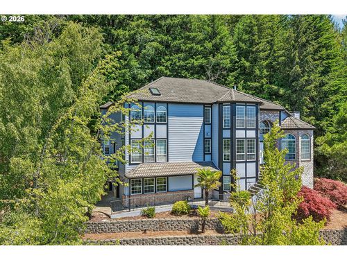 9750 Se Westview Ct, Happy Valley, OR, 97086-6962 | Card Image
