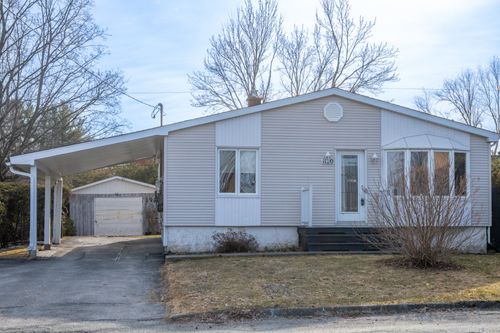 1120 Rue Genest, Sherbrooke, QC, J1K1Z9 | Card Image