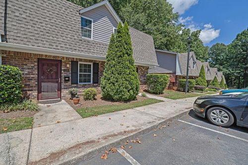 3125 Reeves St Se, Smyrna, GA, 30080-4151 | Card Image