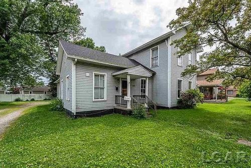 511 W Adrian St, Blissfield, MI, 49228-1003 | Card Image