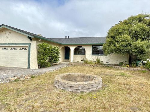 406 Kehoe Ave, Half Moon Bay, CA, 94019-1418 | Card Image