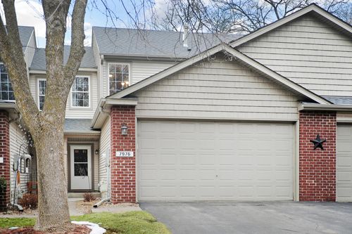 7976 Everest Ln N, Maple Grove, MN, 55311-1881 | Card Image