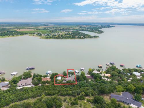 420 Lakeside Dr, Brownwood, TX, 76801-0815 | Card Image