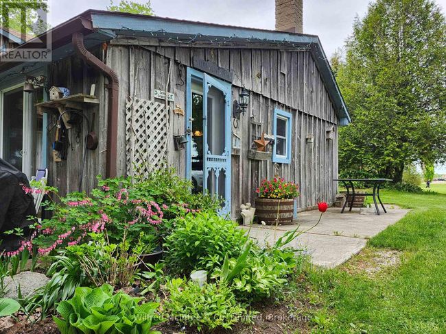 40065 School Rd, Home with 3 bedrooms, 2 bathrooms and 5 parking in Goderich ON | Image 18