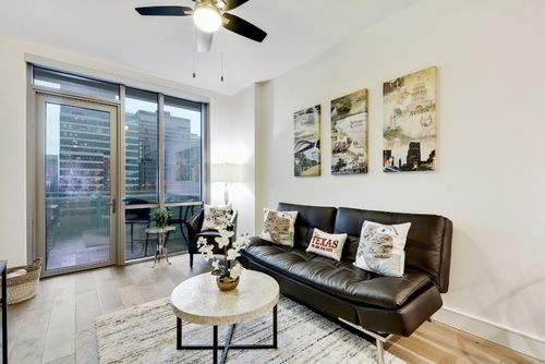 unit-1911-222 West Ave, Austin, TX, 78701-0027 | Card Image