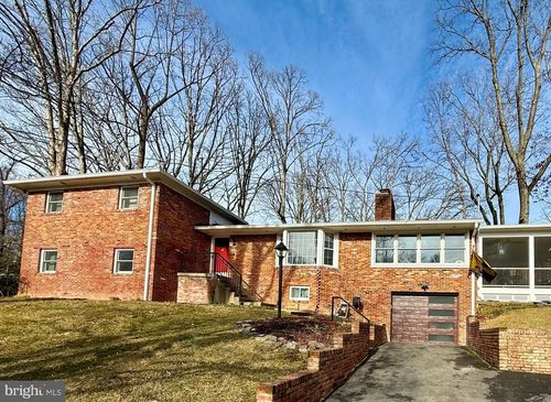 6334 Cavalier Corridor, FALLS CHURCH, VA, 22044-1301 | Card Image