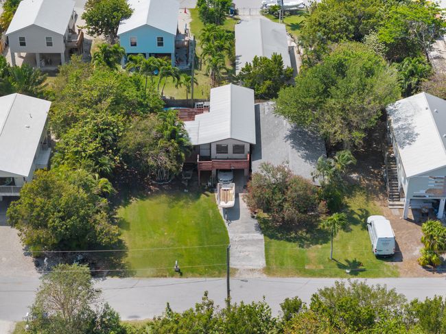 Aerial front 1 | Image 5