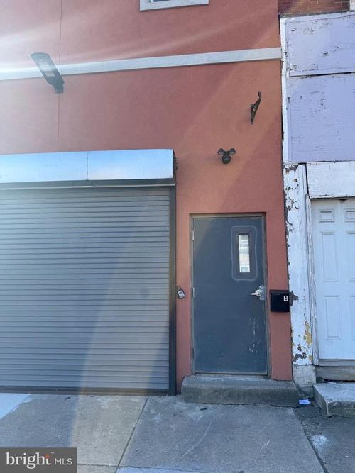 2-4028 W Girard Ave, PHILADELPHIA, PA, 19104-1032 | Card Image