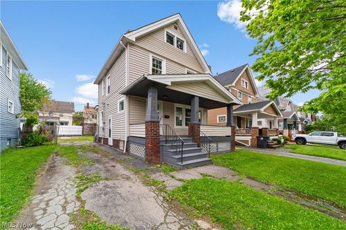 3429 W 126th St, Cleveland, OH, 44111-3561 | Card Image