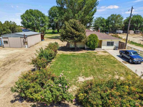 908 N Middleton Rd, Nampa, ID, 83651-7512 | Card Image