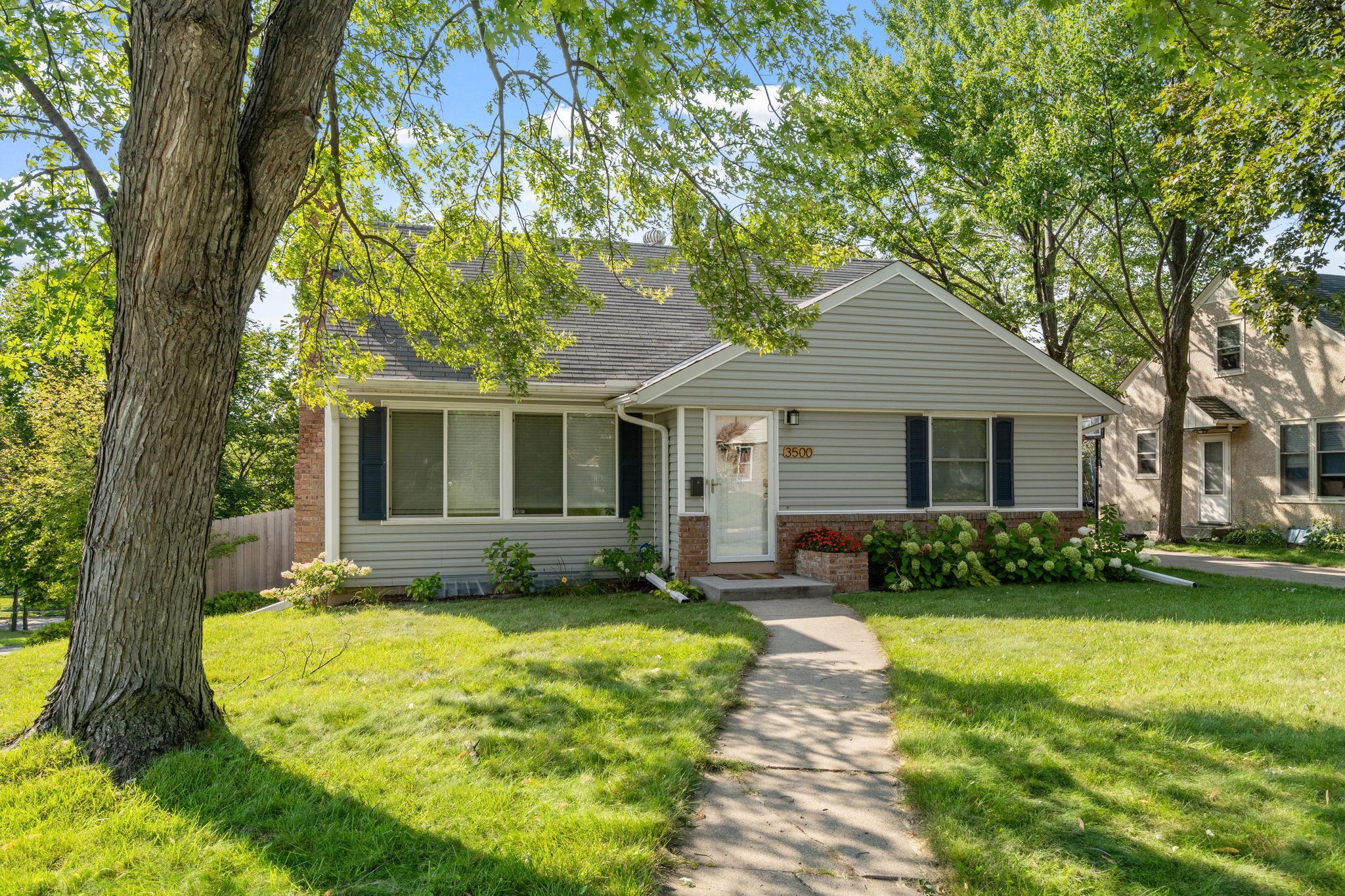 Pierce St, Minneapolis, MN 55418