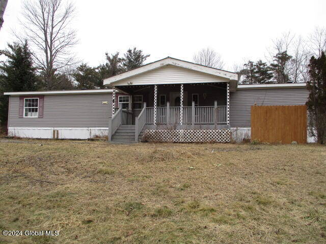 Rocky Ridge Rd, Warrensburg, NY 12885