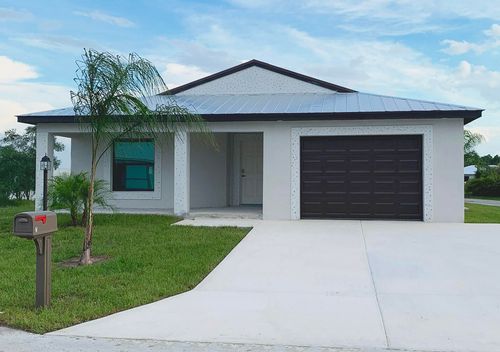10 San Juan Ln, Port Saint Lucie, FL, 34952-8516 | Card Image