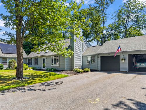 73-73 Willow Grove Rd, Brunswick, ME, 04011-2975 | Card Image