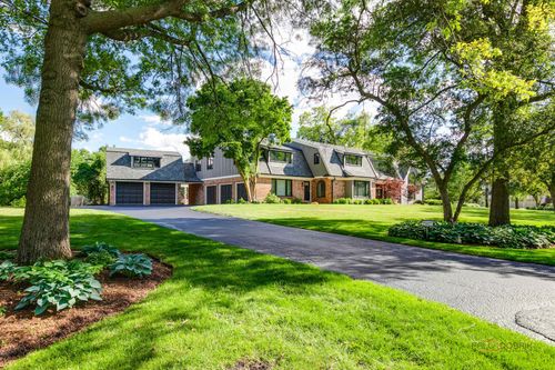1685 Clover Dr, Inverness, IL, 60067-4635 | Card Image