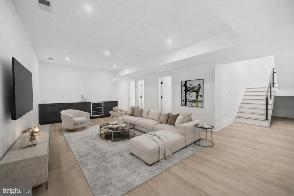 Residential in PIKESVILLE 2