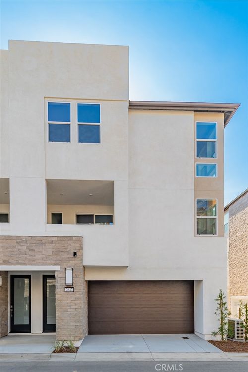 2647 Everly Dr, San Diego, CA, 92108-2663 | Card Image