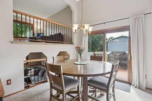 5860 Hodgson Rd, Shoreview, MN, 55126-4739 | Card Image