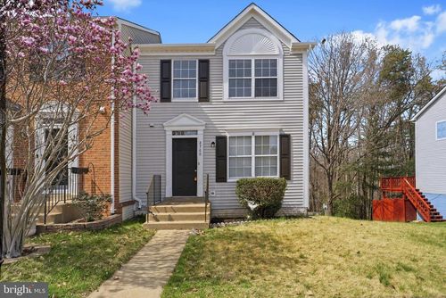 2760 Brier Pond Cir, WOODBRIDGE, VA, 22191-5136 | Card Image