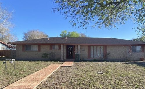 706 E Hill Ave, Alice, TX, 78332-5932 | Card Image