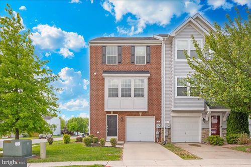 7 New Gate Ct, FALLING WATERS, WV, 25419-9417 | Card Image