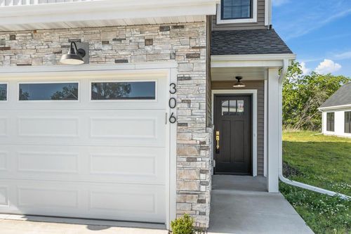 306-306 Willow St, PARDEEVILLE, WI, 53954-8502 | Card Image