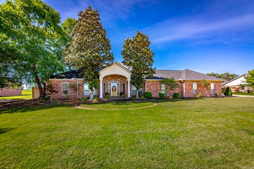 108 Cambridge Place, England, AR, 72406 | Card Image