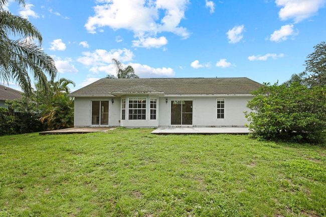 562 Sw Badger Ter, House other with 3 bedrooms, 2 bathrooms and null parking in Port St. Lucie FL | Image 36