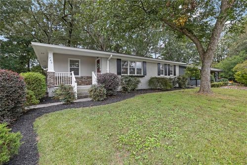 740 Powder Springs St Se, Smyrna, GA, 30080-3464 | Card Image
