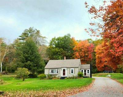 324 Center Street, House other with 3 bedrooms, 1 bathrooms and null parking in Wolfeboro NH | Image 1