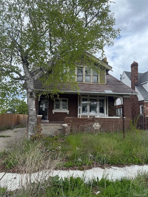 4420 Burns Street, Detroit, MI, 48214 | Card Image