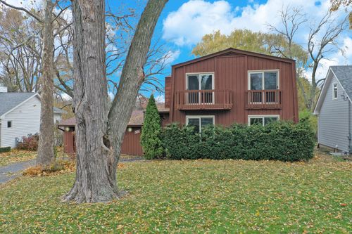 926 Lucerne Ct, Mundelein, IL, 60060-1341 | Card Image