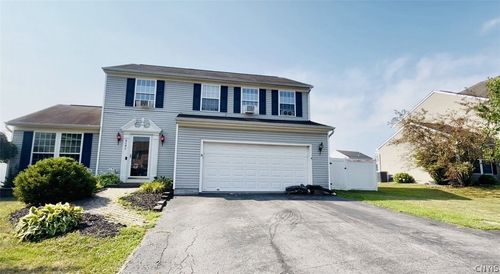 5494 Ravensthorpe, Clay, NY, 13041 | Card Image