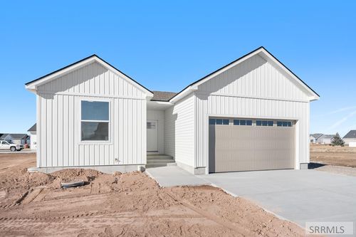 31 N Hemlock, Rigby, ID, 83442-5693 | Card Image