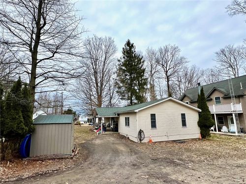 13478 Old Lake Rd, East Springfield, PA, 16411-8821 | Card Image