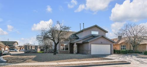816 Dakota River Ave, El Paso, TX, 79932-1835 | Card Image