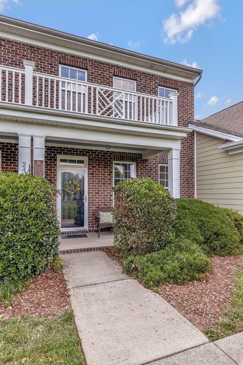 2406 Gauphin Ln, Smyrna, TN, 37167-5370 | Card Image