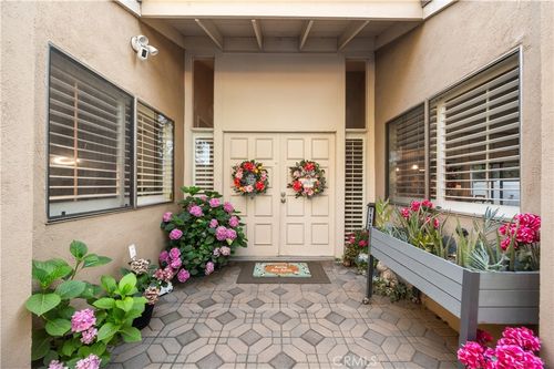 1137 Mountain Gate Rd, Upland, CA, 91786 | Card Image