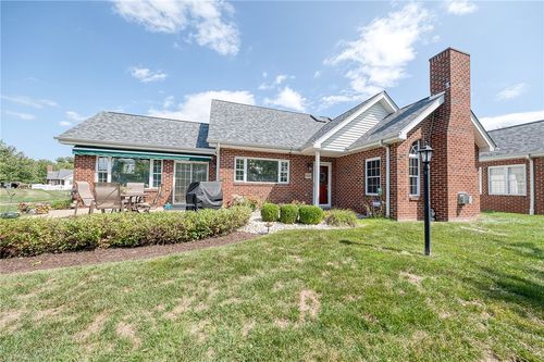 5003 Whispering Pines Ln, Murrysville, PA, 15668-8027 | Card Image