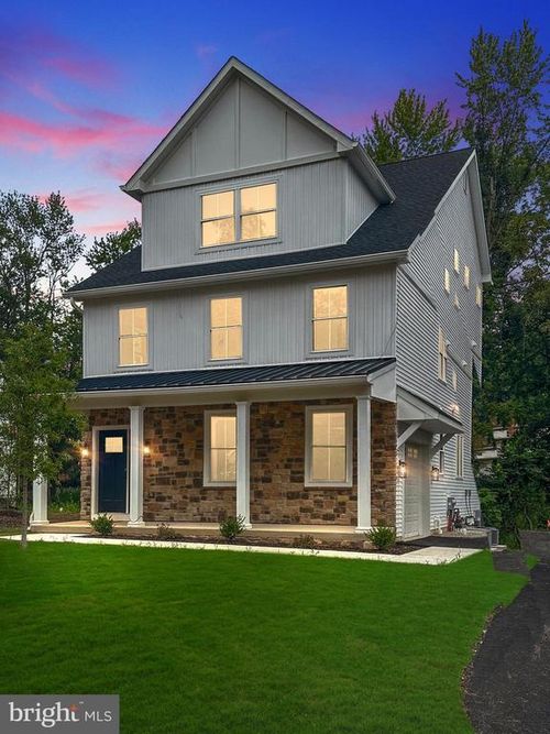 14 Churchville Ln, SOUTHAMPTON, PA, 18966-1502 | Card Image