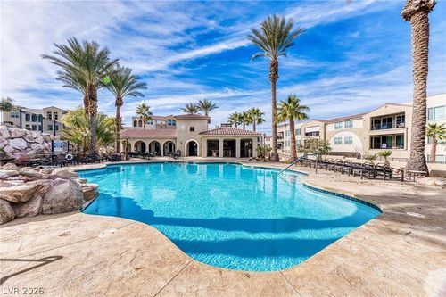 10108-2555 Hampton Rd, Henderson, NV, 89052-7195 | Card Image
