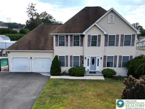 114 Kestrel Rd, Mountain Top, PA, 18707-2601 | Card Image