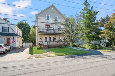 3 - 160 Grand Avenue, Condo with 3 bedrooms, 1 bathrooms and 3 parking in Cranston RI | Image 2