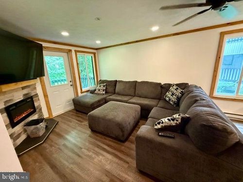 1128-143 Valley Point Deer Run Lane E, Claysburg, PA, 16625 | Card Image